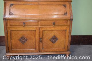 Vintage Oak Hutch/Secretary-52in x 20in x 94in - more info below