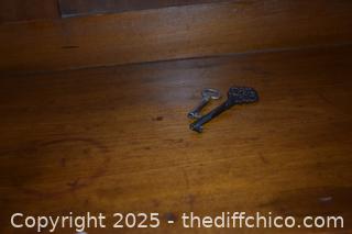 Vintage Oak Hutch/Secretary-52in x 20in x 94in - more info below