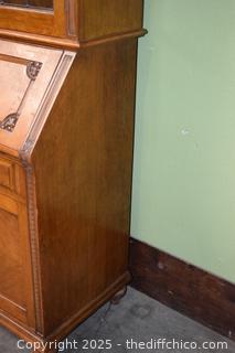 Vintage Oak Hutch/Secretary-52in x 20in x 94in - more info below