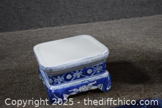 Blue and White Oriental Vase plus Stand