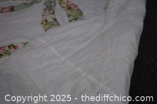 Rose Wedding Ring Quilt plus 2 shams-82in x 80in