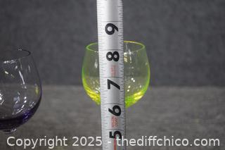 2 Colored Wine glasses
