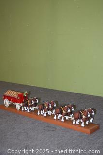 Vintage Budweiser Clydesdale  Wagon plus 8 Horses-36in x 5in x 6in