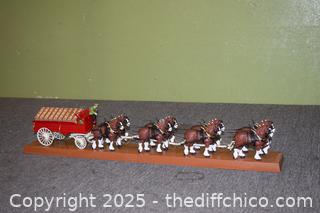 Vintage Budweiser Clydesdale  Wagon plus 8 Horses-36in x 5in x 6in