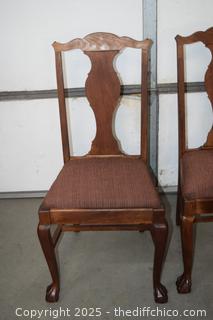 4 Vintage Oak Chairs w/carved feet-19in x 20in x 39in-18in up to seat