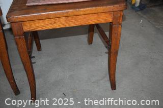 5 Vintage Oak Chairs -18in x 19in x 39in-18in up to seat