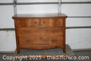 Vintage Quarter Saw Oak 4 Drawer Dresser-45in x 21in x 32in