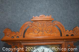 Vintage Gingerbread Clock w/key