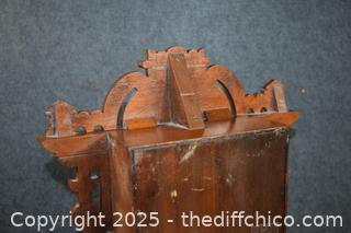 Vintage Gingerbread Clock w/key