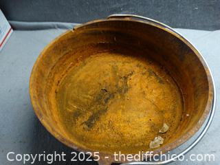Camp Chef Cast Iron Pot W/Lid 