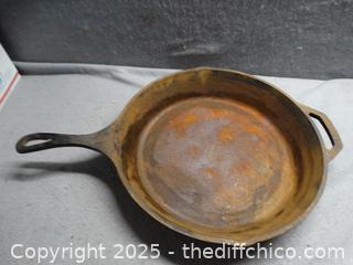 14 " Cast Iron Lodge Pan