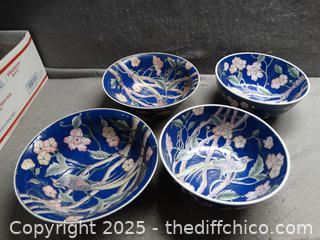 4 Decorative Bowls