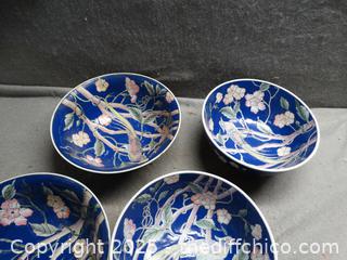 4 Decorative Bowls