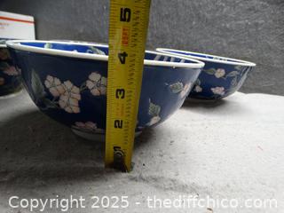 4 Decorative Bowls