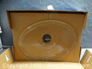 NIB CorningWare French White Dish W/Lid