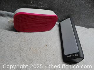 2 Speakers