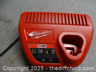 Milwaukee M12 Charger