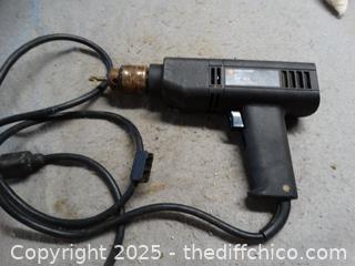 Black & Decker 3/8 Drill  Untested