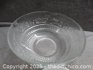 Large Glass Bowl & 1 Corning ware pan 