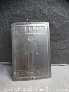 Tin Sign 