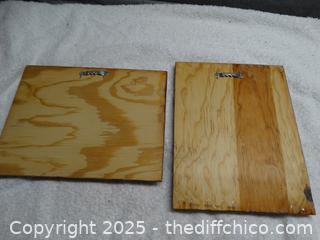 2 Wood Pictures 8 1/2" x 6 1/2"