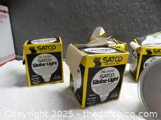 Light Bulbs 