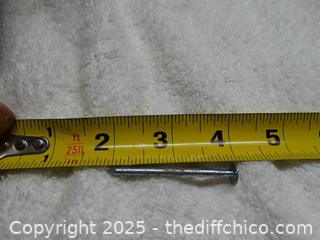 DeWalt Tool Bag With Nails 