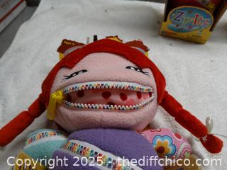 3 New Zip Itsz Dolls 