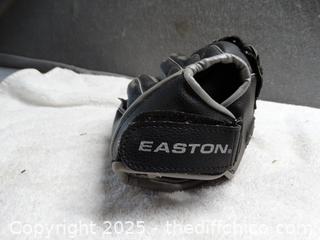 Easton Baseball Glove 
