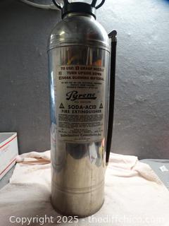 2 1/2 Gallon Pyrene Soda Acid Fire Extinguisher 