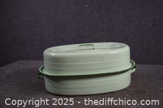 Vintage Jadeite Roaster with Lid