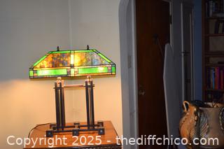 One of my Favorites-Working Vintage Stain Glass Lamp