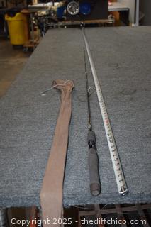 Fenwick Eagle Graphite Fishing Pole  w/cloth holder