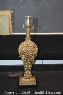 18in Tall Lamp Base
