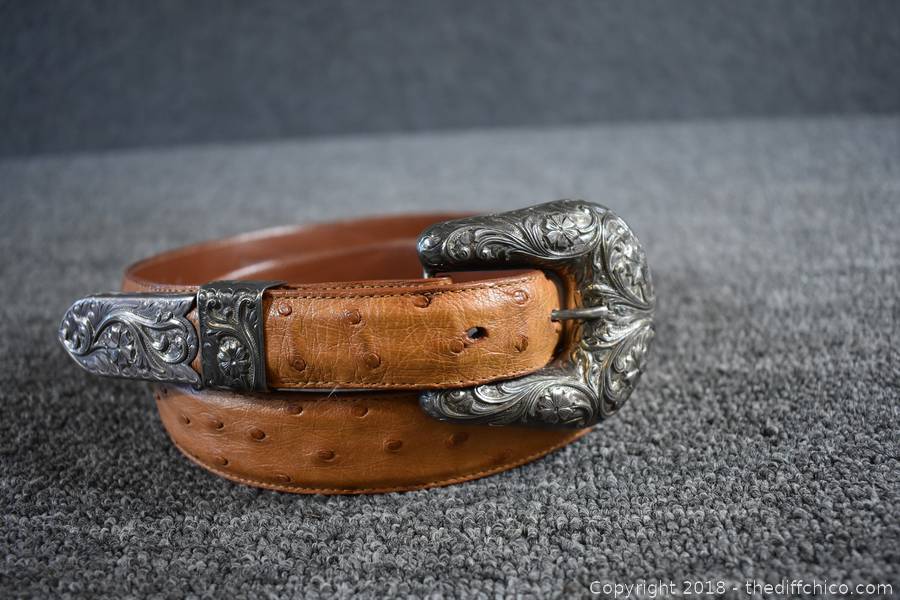 lucchese belt buckle