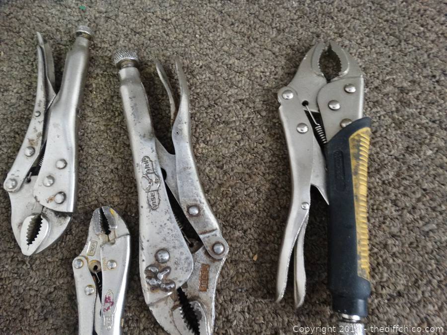 The Difference Auction Storage Treasure Auction House (CLICK HERE TO