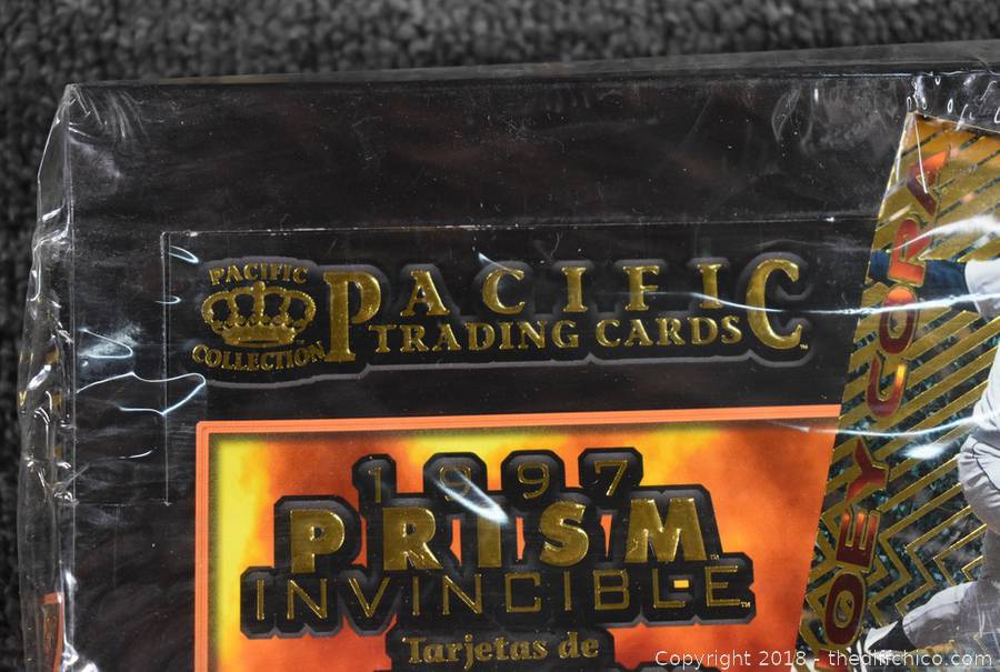 The Difference Auction Sports Cards, Comic Books and Other