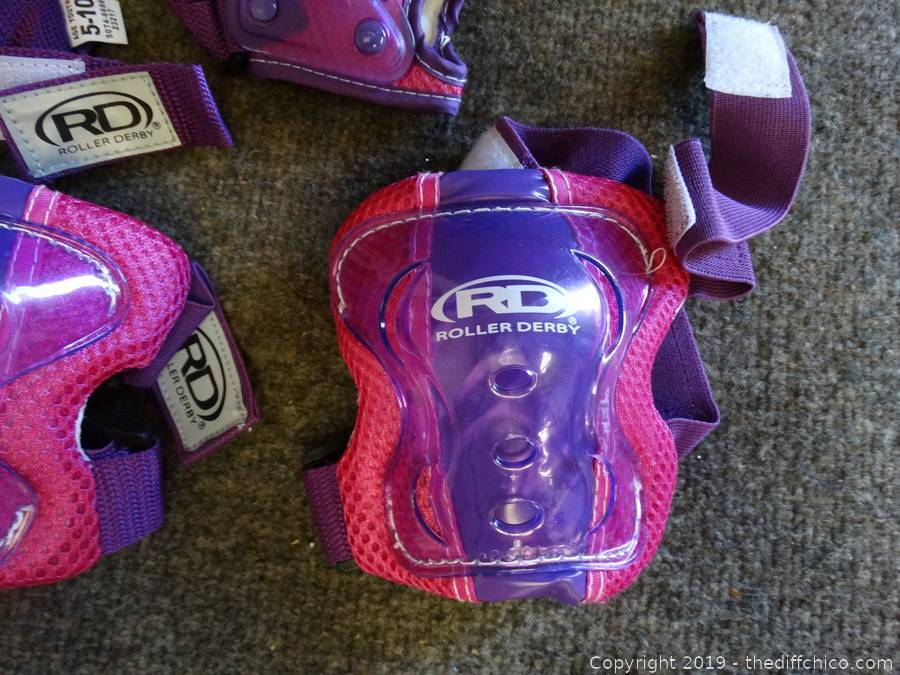 roller derby pads
