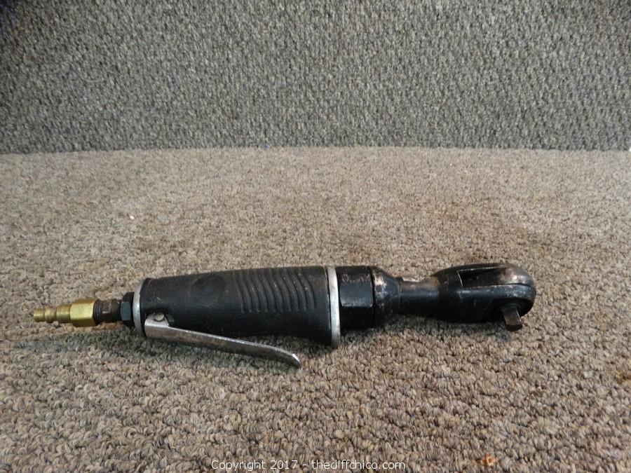 The Difference Auction Storage Treasure Auction House (CLICK HERE TO