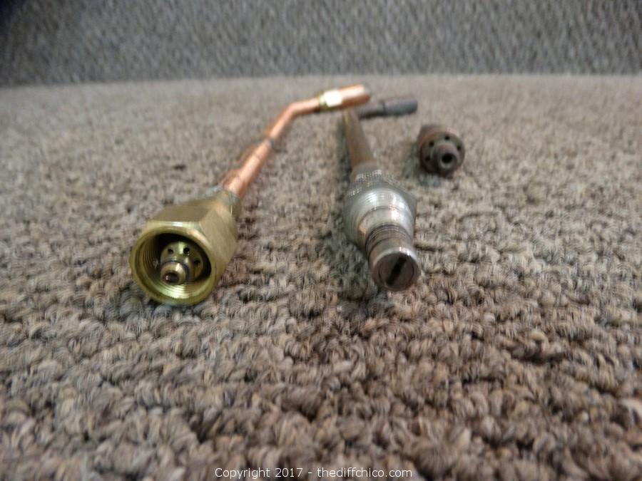 The Difference Auction Storage Treasure Auction House (CLICK HERE TO