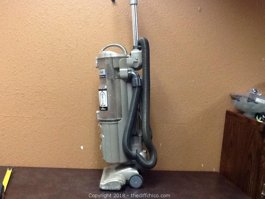 The Difference Auction NORCAL WAREHOUSE REDDING ESTATE AND ANTIQUE