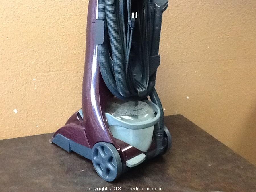 The Difference Auction NORCAL WAREHOUSE AUCTION ITEM Bissel Proheat